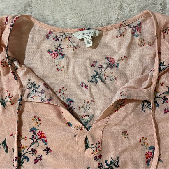 NWT Lucky Brand Pink Floral Blouse / Size S - Picture 3 of 7